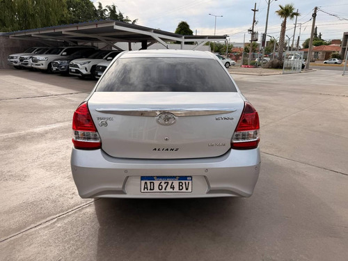 Toyota Etios 1.5 4p Xls 6mt L18 2019