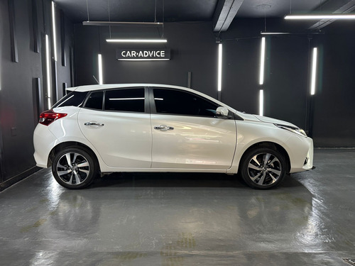 Toyota Yaris 1.5 S CVT 5P 2025