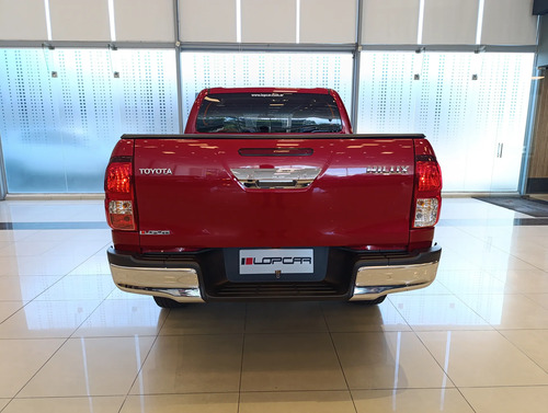 Toyota Hilux Pick-Up 2.4 Cd Sr 150cv 4x2 2023