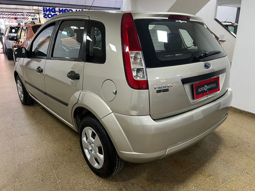 Ford Fiesta 1.6 Ambiente Mp3 2009