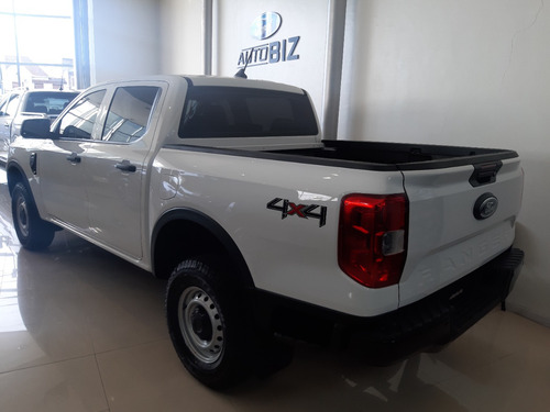 Ford Ranger XL 2.0L Diesel Cabina Doble 4x4 2024