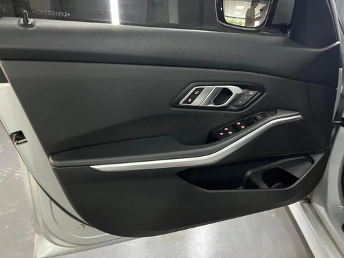 BMW 320 I SEDAN SPORTLINE 2020