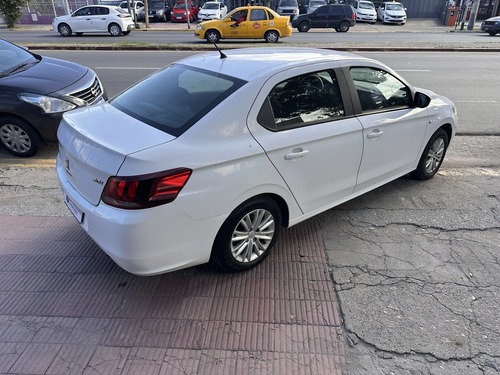 Peugeot 301 1.6 Allure 2018