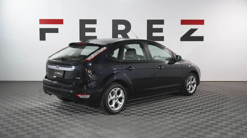 Ford Focus 2 1.8 Exe Sedan Tdci Ghia 2011
