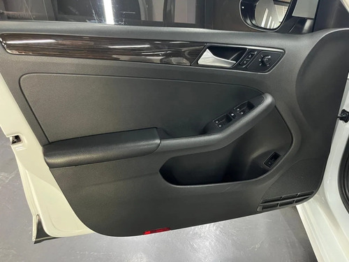 Volkswagen Vento 1.4 TSI BM TECH COMFORTLINE L16 2018