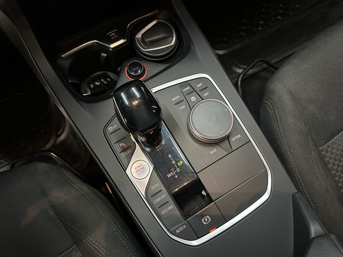 BMW 118 I ACTIVE AT 5P L16 2020