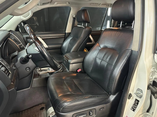 Toyota Land Cruiser 4.5 D4-D 200 VX AT 2013