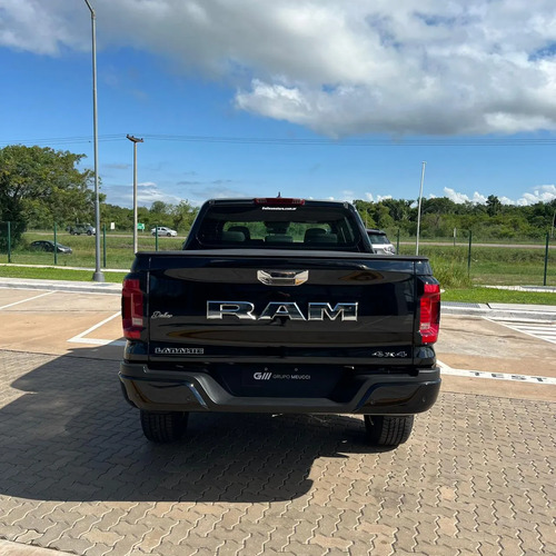 RAM Dakota 2.2Td Laramie 4Wd At8 2026