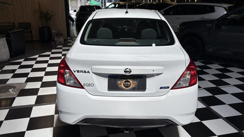 Nissan Versa 1.6 Sense Mt 2016