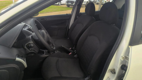 Peugeot 207 Compact Active 1.4 2014