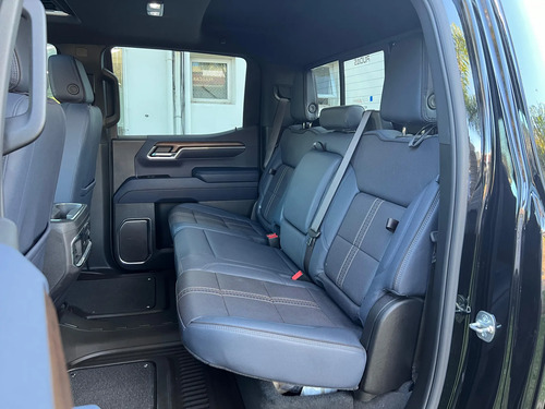 Chevrolet Silverado 5.3 V8 High Country 2025