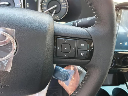Toyota Hilux Pick-Up 2.4 Cd Sr 150Cv 4X2 At 2026