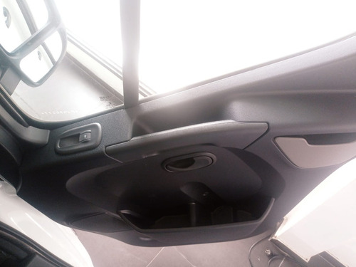 Renault Master 2.3 L1h1 2025