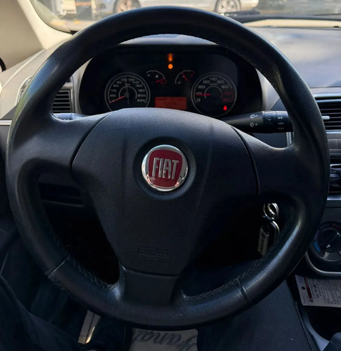 Fiat Punto 1.4 Attractive 2012