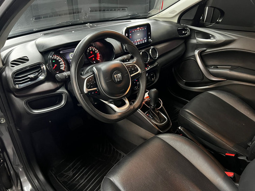 Fiat Cronos 1.8 PRECISION AT L21 2021