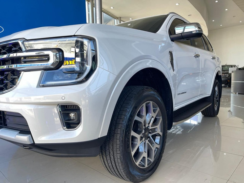 Ford Everest 2.3 Gtdi Ecoboost Titanium 4X4 At 2025