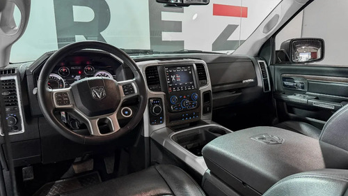 RAM 1500 1500 SLT LARAMIE 5.7L AT8 4X4 2022