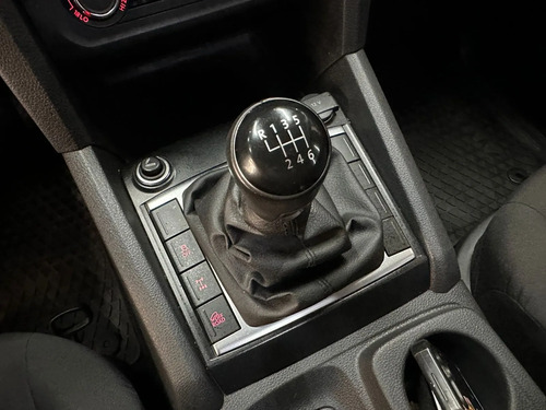 Volkswagen Amarok 2.0 TD 180HP 4X2 DC COMFORTLINE L16 2022