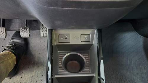 Renault Kwid 1.0 Sce 66Cv Iconic Bitono 2026