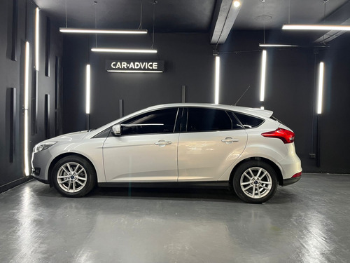 Ford Focus 1.6 S 5P L14 2015