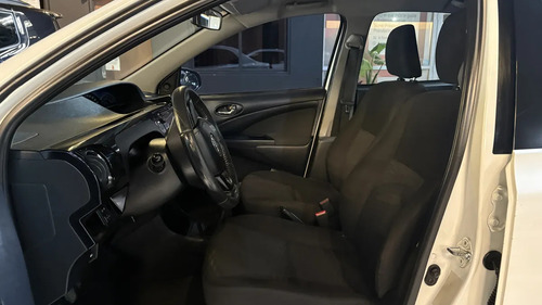 Toyota Etios 1.5 Sedan Xls 2016