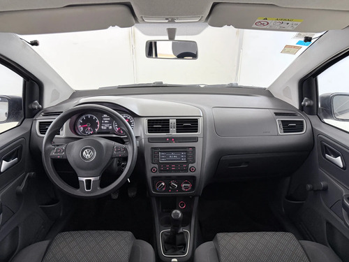 Volkswagen Suran 1.6 COMFORTLINE L15 2015