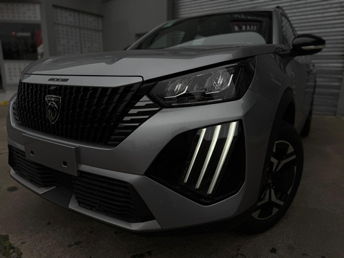 Peugeot 2008 1.0T Allure 2025