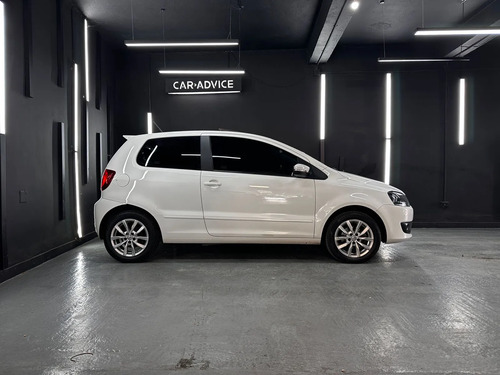 Volkswagen Fox 1.6 HIGHLINE 3P L10 2014