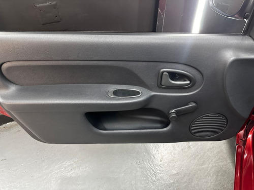 Renault Clio MIO 1.2 3 P CONFORT 2013