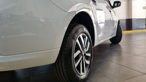 Renault Logan 1.6 16v Intense 2026