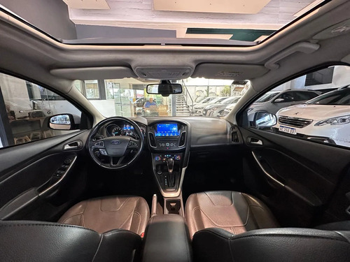 Ford Focus SE Plus 2.0 Powershift 2017