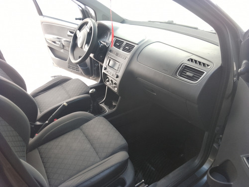 Volkswagen Suran 1.6 Comfortline 101cv 2014