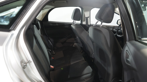 Ford Focus III 1.6 S 2016