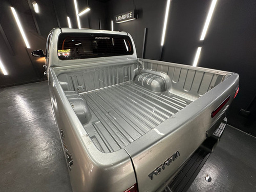 Toyota Hilux 2.4 TDI 4X4 DC DX L20 2021