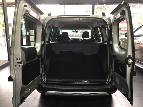 Renault Kangoo Ii 1.6 Sce Stepway 2025