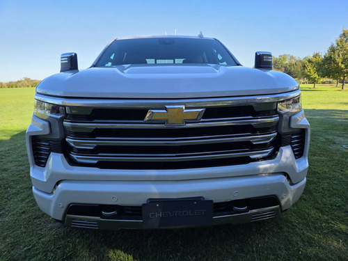 Chevrolet Silverado 5.3 V8 High Country 2025