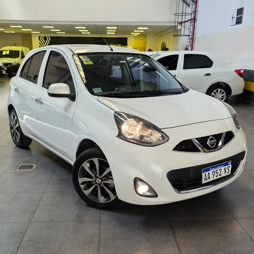 Nissan March 1.6 Advance Pure Drive 2017