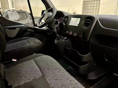 Renault Master 2.3 L1h1 2025