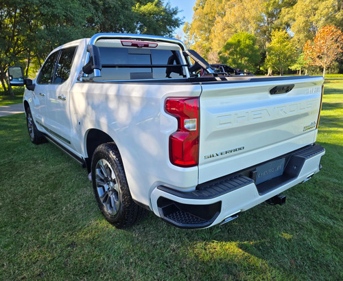 Chevrolet Silverado 5.3 V8 High Country 2025