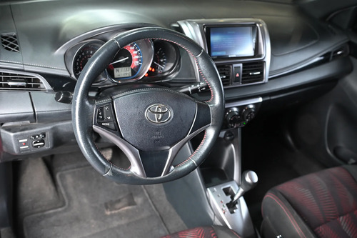 Toyota Yaris 1.5 107cv Cvt 2017