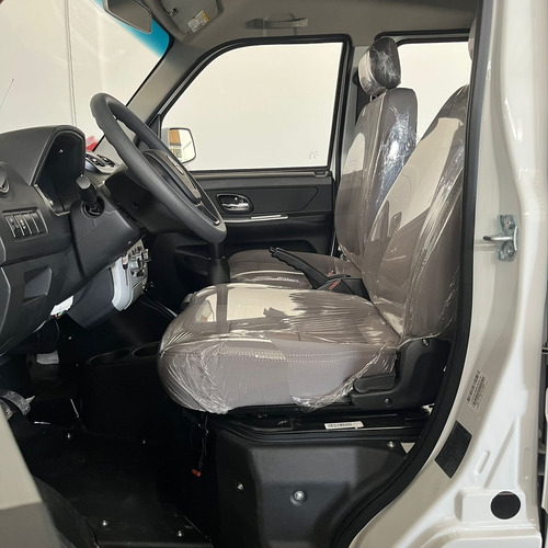 C32 1.5 Cab Doble 2025