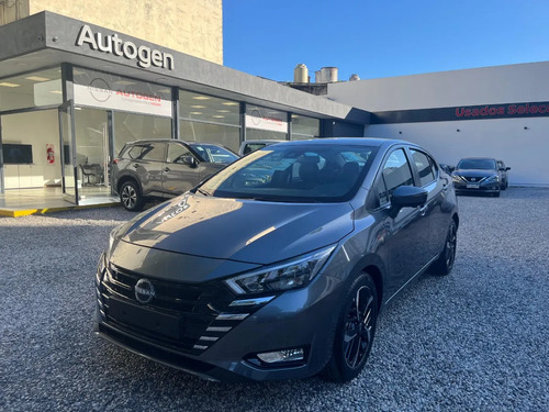 Nissan Versa 1.6 Exclusive Cvt 2026