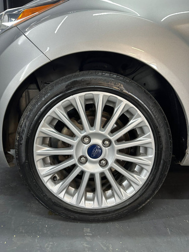 Ford Fiesta 1.6 SE PLUS POWERSHIFT KD 5P L13 2014