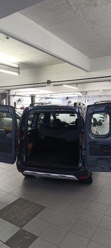 Renault Kangoo Ii 1.6 Sce Stepway 2025