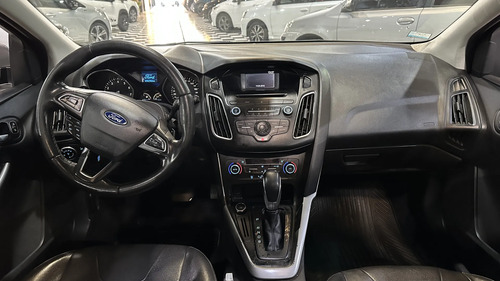 Ford Focus III 2.0 Se Plus At6 2016