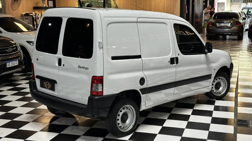 Citroën Berlingo Furgon 1.6 Bussines Hdi 92cv Am54 2017