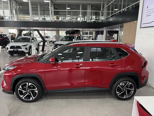 Toyota Yaris Cross 1.5 Hev Seg Cvt 2026