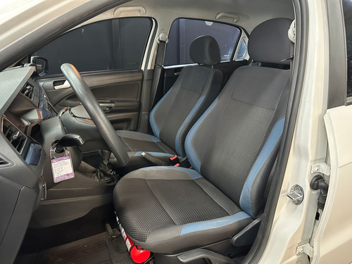 Volkswagen Gol 1.6 TREND COMFORTLINE 5P L17 2018