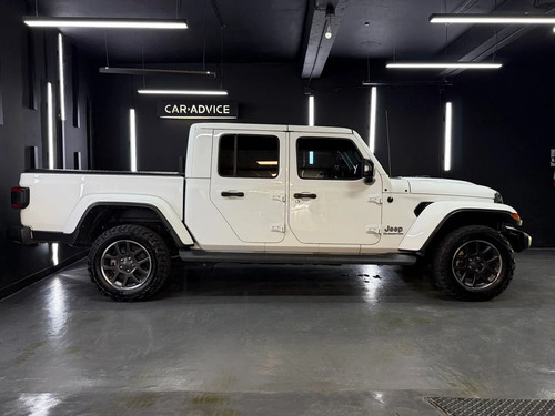 Jeep Gladiator 3.6 V6 4X4 OVERLAND AT8 2021