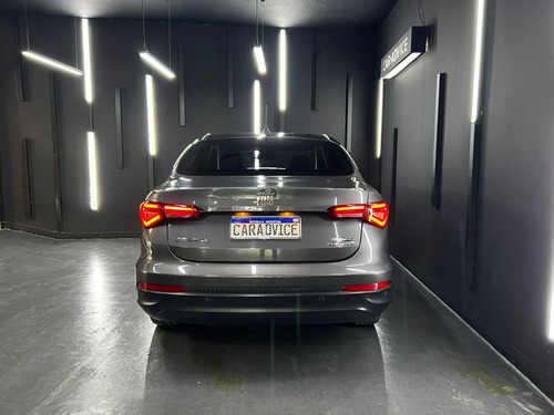 Fiat Cronos 1.8 PRECISION AT L21 2021